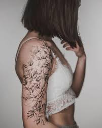 Blumentattoo Tattoo Tattoosideen Tattooart Tattoo Tattoo Art Tattoos Flowertattoos In 2020 Tattoos Shoulder Tattoo Flower Tattoo Designs