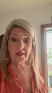 Ann Crownover's Instagram, Twitter & Facebook