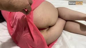 FANTASY > Vollbusige iranische BBW lässt sich von ihrem geilen Stiefsohn  hart von hinten ficken und auf ihren fetten Arsch spritzen