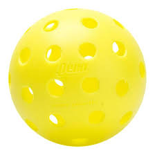 Below, you'll find our six top picks along with an extensive buying guide that'll help you make the right purchase. Penn 40 Outdoor Pickleball Ball 3 Pack Yellow Sport Chek