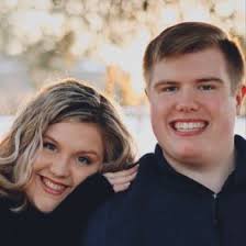 grace toth (graceetoth19)