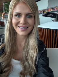 Today is not a good day. I feel worn down, manipulated and confused.  Completely overwhelmed. One minute I'm soft and hopeful- the next I am in  despair. And I know why. I