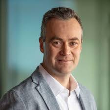 Associate Professor Daniel Scott