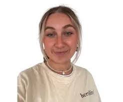 Eleanor Whitaker's Instagram, Twitter & Facebook