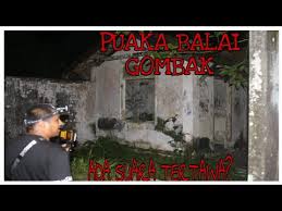 Puaka balai gombak merupakan sebuah filem dokumentari seram malaysia 2015 arahan waan hafiz terbitan showbiz productions.sypnosis:a group of paranormal. Download Puaka Balai Gombak Lama Ada Suara Tertawa In Mp4 And 3gp Codedwap
