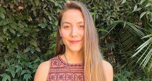 No mates al mensajero y tómate tu trabajo con un poco de calma, si te dejan. El Presente De Exchica Reality Que Fue La Monga En Fantasilandia Es Instructora De Yoga Tv Y Espectaculos Pagina 7