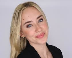 Tia Reese's Instagram, Twitter & Facebook