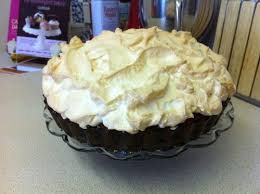 Hummingbird Lemon Meringue Pie Recipe Cakesandstuff Meringue Pie Recipes Meringue Pie Lemon Meringue Pie