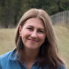 Renee Lemley's Instagram, Twitter & Facebook