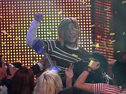 Learn how rich is he in this year and how he spends money? Farandulita Com Blog Archive Ramiro Saavedra El Kurt Cobain Peruano Es El Ganador De Yo Soy