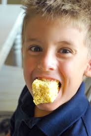 Larissa Another Day: August 2012