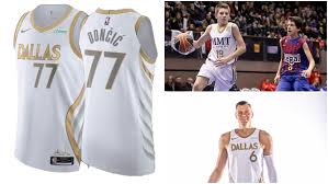 It's a white jersey with gold trim. Los Dallas Mavericks Se Copian De La Camiseta Del Real Madrid Y Doncic Reacciona