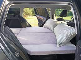 Der golf vii variant bietet hierbei als lademeister die beliebten kombiqualitäten durch die größere karosserie. Sleeping In The Car Vw Golf Variant 7