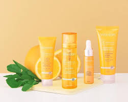 Karena untuk mendapatkan kulit wajah yang cantik dan sehat diperlukan asupan mineral dan vitamin yang cukup, salah satunya adalah dengan menggunakan buah pepaya. Mencerahkan Kulit Wajah Dengan Rangkaian Skincare Yang Mengandung Vitamin C Semua Halaman Stylo