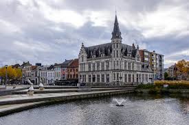 Lokeren ]) is a municipality located in the belgian province of east flanders. Nieuwbouwproject Nieuwbouwproject Op De Markt Te Lokeren Huyzen