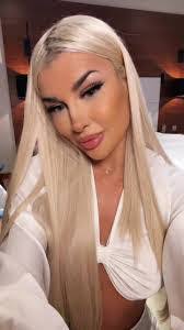 Jacquelyn Monroe's Instagram, Twitter & Facebook