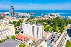 Od wielu lat kształcimy w taki sposób, aby pokazać, że możliwe jest łączenie nauki z pracą i życiem prywatnym. Mercure Gdynia Centrum Gdynia Aktualisierte Preise Fur 2021
