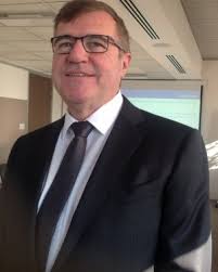 Les heures d'ouverture du service clientèle peuvent varier. Un Nouveau Pilote Dans L Avion Banque De France Christian Jacques Berret Reseaux Affaires