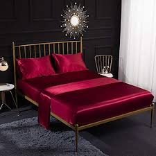 Bed sheets with 200 to 400 thread counts are often soft and airy and are usually made with sateen or twill weave fabric. 15 Best Silk Sheets Best Silk Bed Sheets To Buy 2021