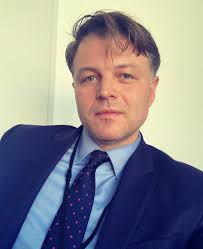 Gregory Makris's Instagram, Twitter & Facebook