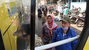 Mudik dilarang, pengusaha harap mal boleh buka hingga pukul 10 malam. Aturan Larangan Mudik Lebaran Tahun Ini Berlaku Mulai 6 17 Mei 2021 Cuti Bersama Tidak Berubah Tribunnews Com Mobile