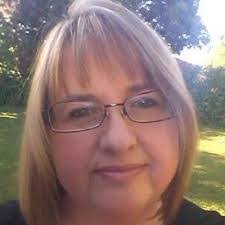 Colette Mchugh's Instagram, Twitter & Facebook