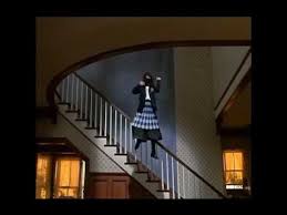 Con alec baldwin, geena davis, michael keaton, winona ryder, sylvia sidney, jeffrey jones. Beetlejuice Ballo Di Lidia Ita Youtube