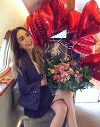 Mina başaran (28), 6 yıldır iş insanı murat gezer ile birlikteydi. Mina Basaran Kimdir Mina Basaran Son Fotograflari Huseyin Basaran Kimdir