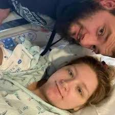 Lisa Perdue's Instagram, Twitter & Facebook