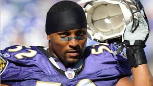 Around the NFL: The strange tale of Ray Lewis and the Future Browns GM Club