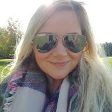 Keely Buck (@Keels_82)