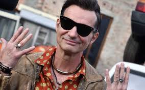 He is an actor and writer, known for неопалимая купина (2013), viditelny svet (2011) and в тени (2012). Ivan Trojan Jako Elvis Presley Ze Slukdorfu Kinobox Cz