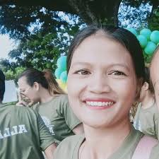 Tagged You in a Post I overlooked again and again in your Pic ! 😳 I can't  believe that you are so simple natural... good looking, in short you're  “Handsome" my dear