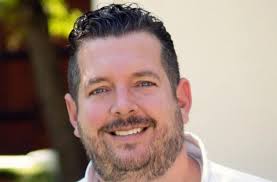 Justin Noland's Instagram, Twitter & Facebook