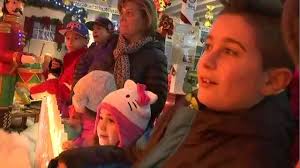 Charleston Resident Turns Home into Winter Wonderland to Help Children  Fight Cancer