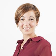 Eva Carbonell's Instagram, Twitter & Facebook