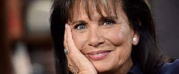 « anne sinclair abandonne 7 sur 7 ». Anne Sinclair Comment Elle A Refait Sa Vie Apres L Affaire Dsk Gala