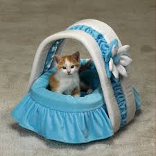All our cat beds are made for serious comfort for those of the feline persuasion with more features that kitties are crazy about. Luxury Cat Bed Posh Pet Place