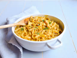 Spatzle Topf Mit Rahmsosse Einfache Rezepte Mittagessen Mittagessen Rezepte
