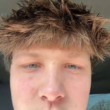 Karri Jackson's Instagram, Twitter & Facebook