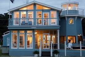 Captains Cottage Batemans Bay In Nsw Blue Holiday Getaway Beachfront Cottage Batemans Bay Beach Cottage Exterior