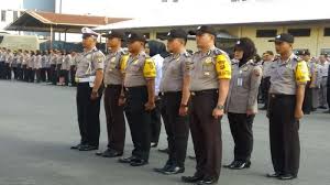 7 agustus 2020 5.05 pm·bacaan 1 menit. Gaji Anggota Polri Naik Berikut Daftar Gaji Polisi Dari Tamtama Sampai Jenderal Di Tahun 2020 Halaman All Sriwijaya Post