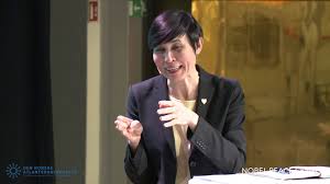 Vi forventer at kina tar saken på ytterste alvor, slik at liknende hendelser ikke skjer igjen, sier utenriksminister ine eriksen søreide i en pressemelding fra regjeringen. Sikkerhetspolitisk Dypdykk Utenriksminister Ine Eriksen Soreide Youtube