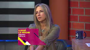 Luz Amparo Álvarez | Llegó la Noche - YouTube