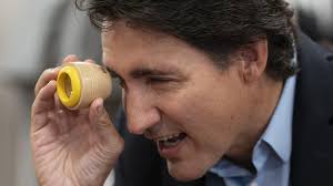 Julie-Anne Lapointe (@JuLapointeRC)