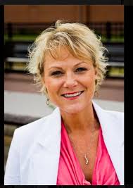 Hair Salon Professionals in Wilsonville, OR