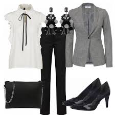 Sibille Outfit Business Outfits Bei Frauenoutfits De Outfit Business Outfit Frauen Outfits