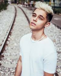 Watch popular content from the following creators: 110 Ideas De Alex Hoyer Alex Hoyer Famosos Actores