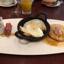 Join craig, oliver, and ryno as they try their hardest to enjoy the character dining at islands dining room located at loews royal pacific resort. Islands Dining Room 16 Photos 22 Reviews American New 6300 Hollywood Way Orlando Fl Restaurant Reviews Phone Number