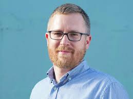 Hines pledges financial gift to UH architecture professorship